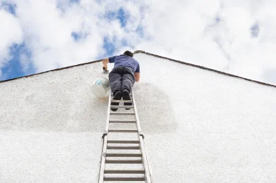 Peinture extérieure à Saint-Bris-des-Bois — façades et ravalement